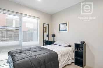 2/68 Hattaway Avenue, Bucklands Beach