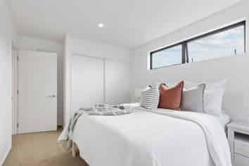 3/651 Worcester Street, Linwood