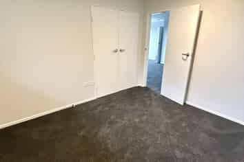 39B Oak Avenue, Paremata
