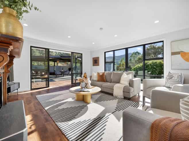 794 Hira Road, Hira