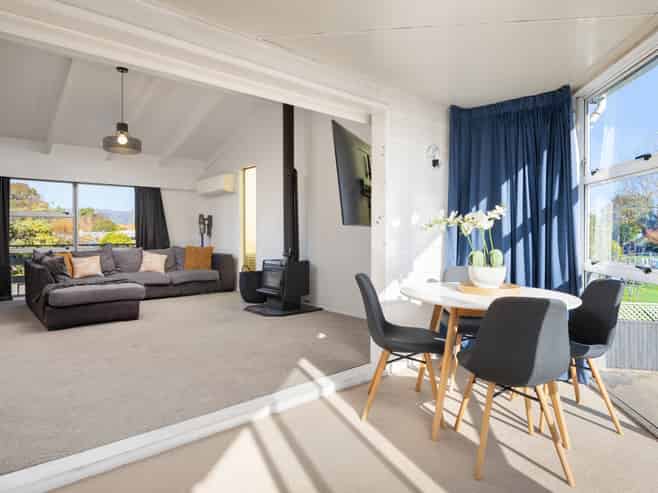 33 Rousehill Street, Renwick