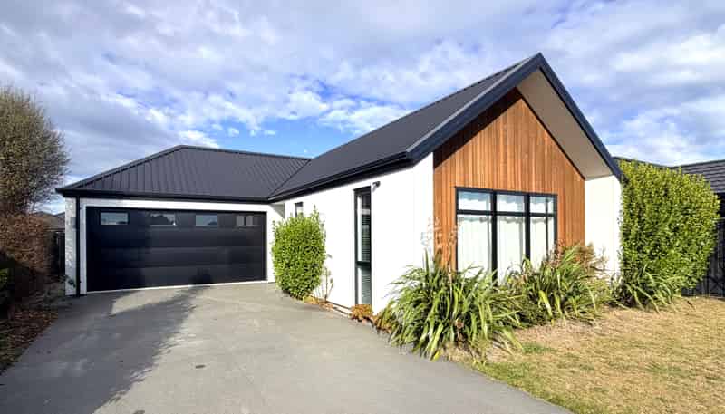 12 Northmoor Boulevard, Rolleston