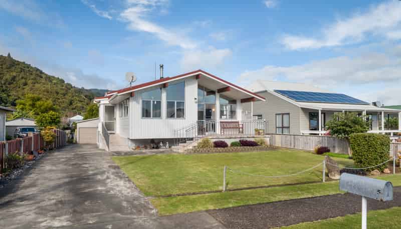 5 West Crescent, Te Puru