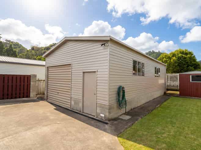 5 West Crescent, Te Puru