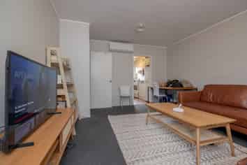 2/46 School Road, Morningside