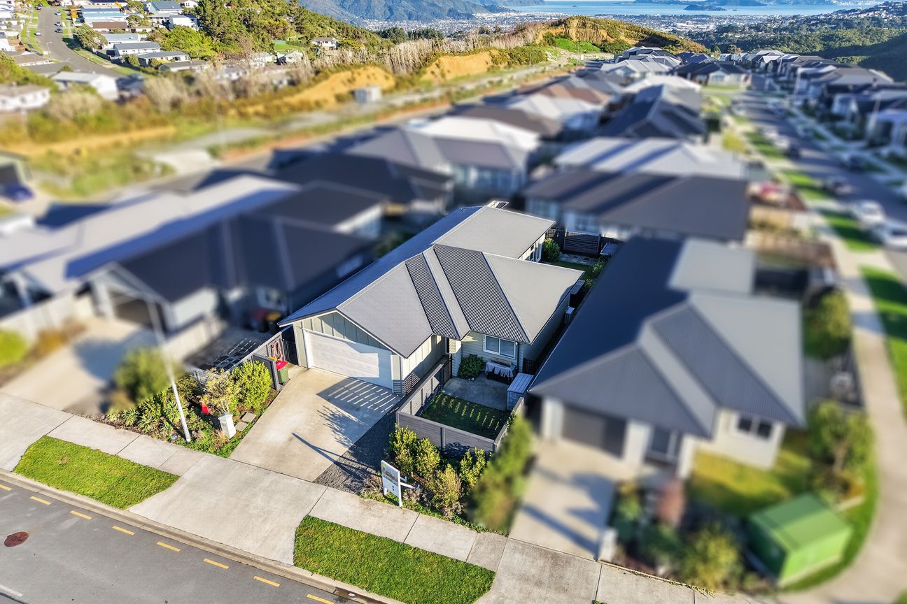 Modern Family Living in the Heart of Kelson - Bild 6