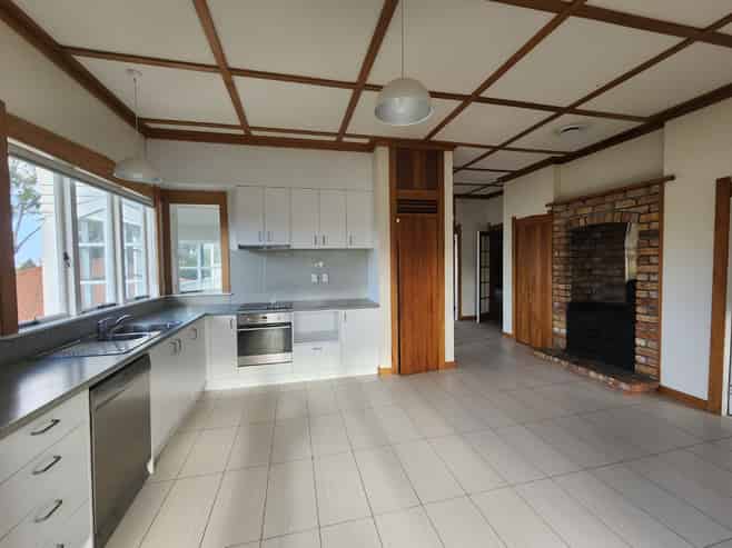24 Maungakiekie Avenue, Greenlane