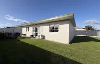 4/805 Dufferin Street, Akina