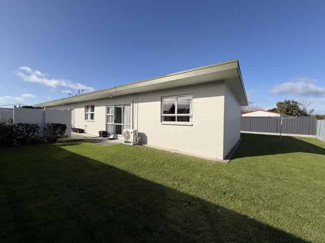 4/805 Dufferin Street, Akina
