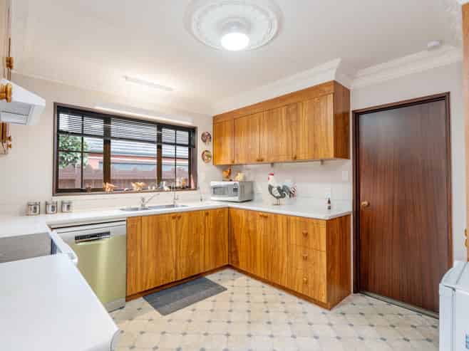 5 Mcleod Court, Rosedale