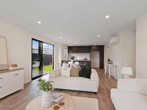76 Blakes Road, Belfast