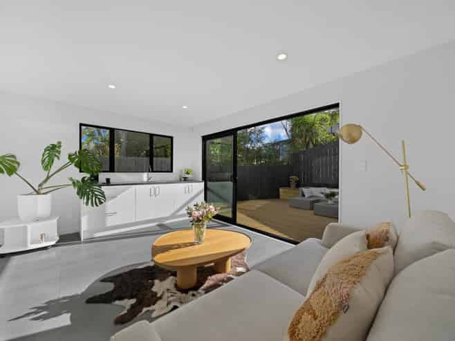 17B Cheval Drive, Totara Vale