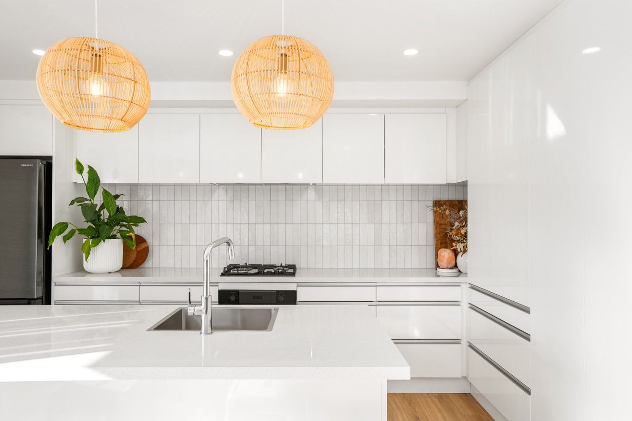 Renovated, Refreshed & Ready to Go - Widok 2