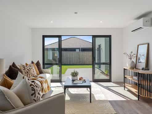 45 Derbridge Street, Woodend