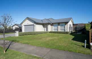 5 Carnation Court, Cambridge