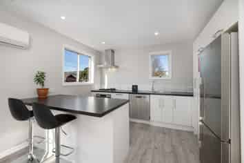 140A Weld Street, Redwoodtown