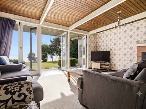 88 and 104 Waihi Road, Tokaanu