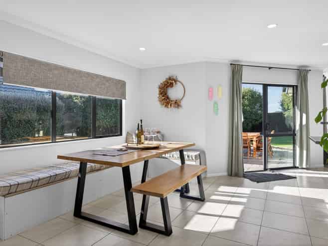 14 Pascoe Drive, Woodend