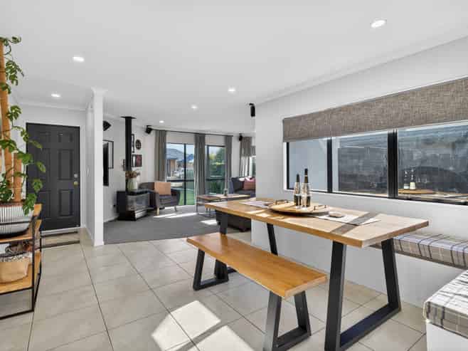 14 Pascoe Drive, Woodend