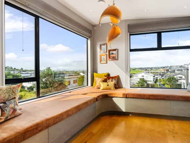 1 Karehu Place, Long Bay