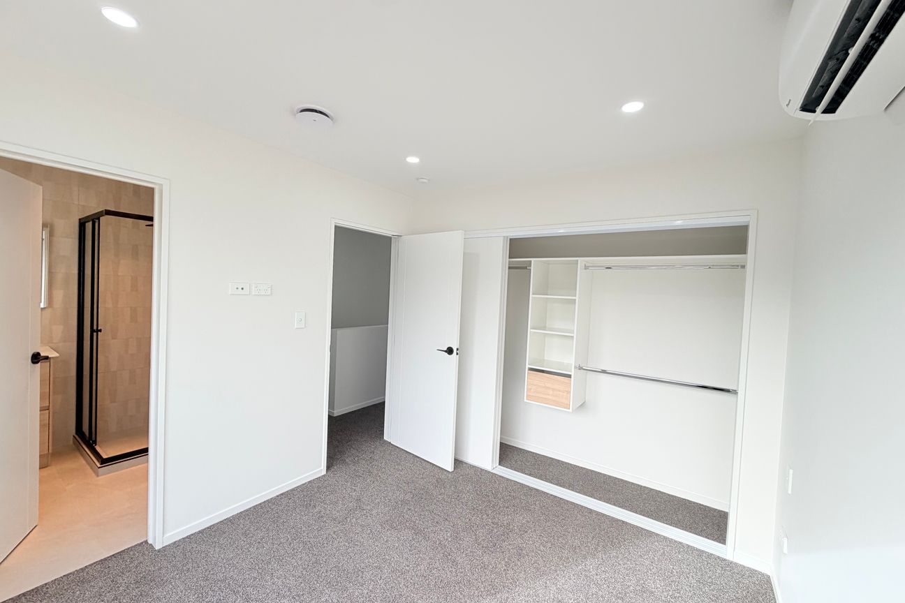 Standalone Brand New + 2 Ensuites + Own Driveway – pohled 6