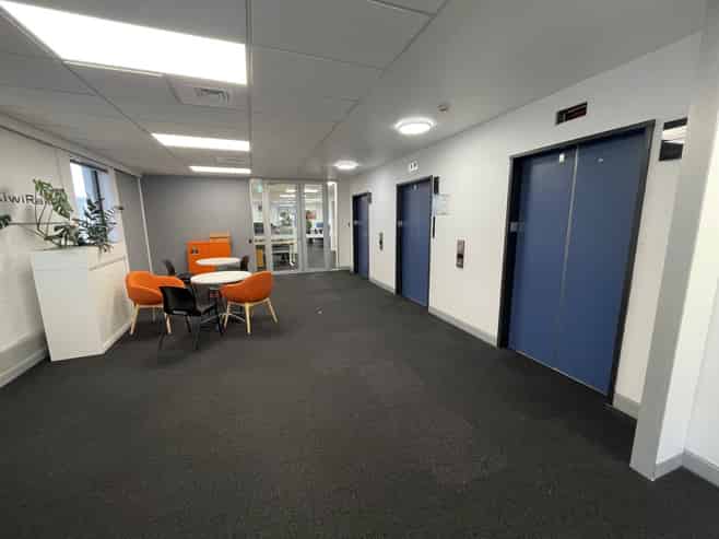 Golden Mile Office Floor - 421sqm