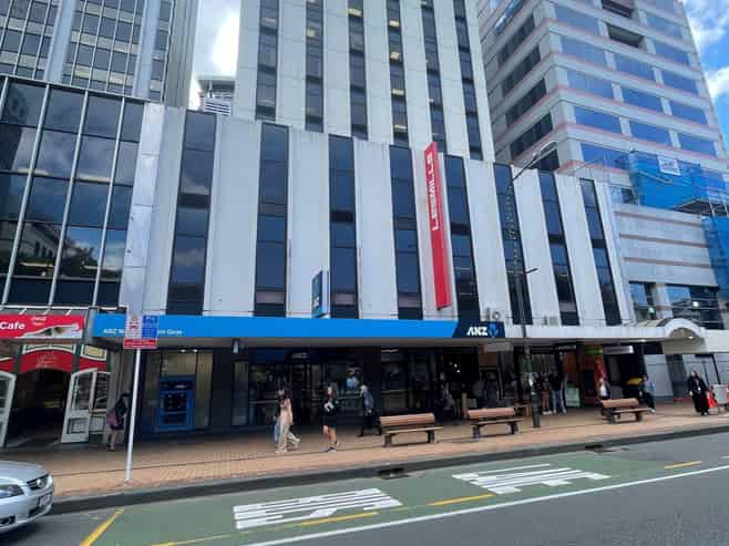 Golden Mile Office Floor - 421sqm