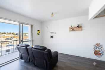 203/10 Flower Street, Eden Terrace