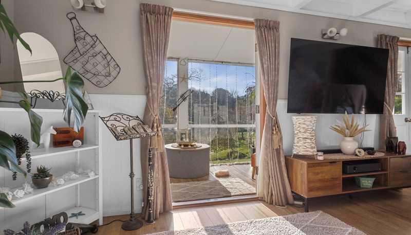 86 Old Highway, Whakamarama