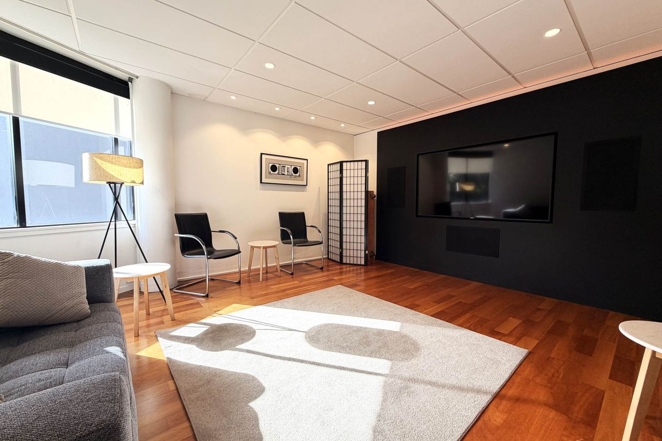 GRAFTON OFFICE WITH FIVE CAR PARKS INCLUDED - Prikaz 4