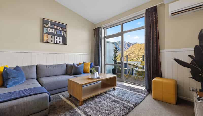 8/716 Frankton Road, Frankton