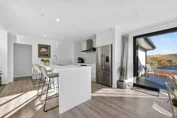 5 Wansford Place, Stoke