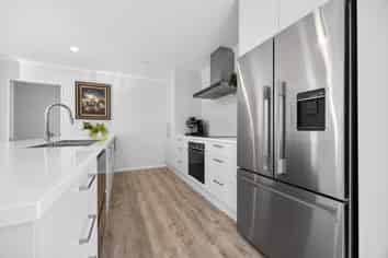 5 Wansford Place, Stoke