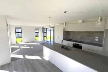 4 Tupeia Lane, Tikipunga
