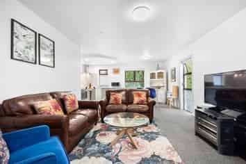 1/17 Coyle Street , Sandringham