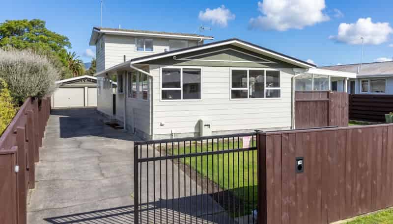 14 Harvard Grove, Upper Hutt