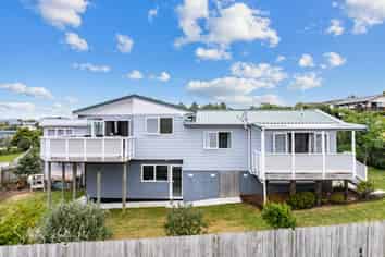 7 Hebe Lane, Maungaturoto