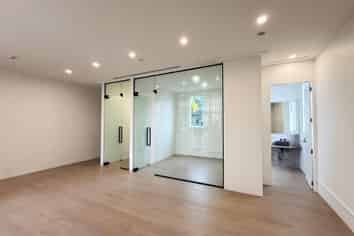 CENTRAL REMUERA OFFICE WITH TERRACE
