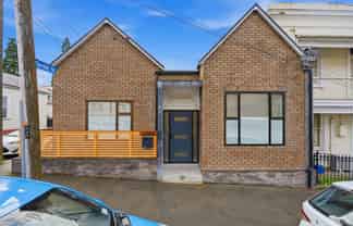 24 Lees Street, Dunedin Central