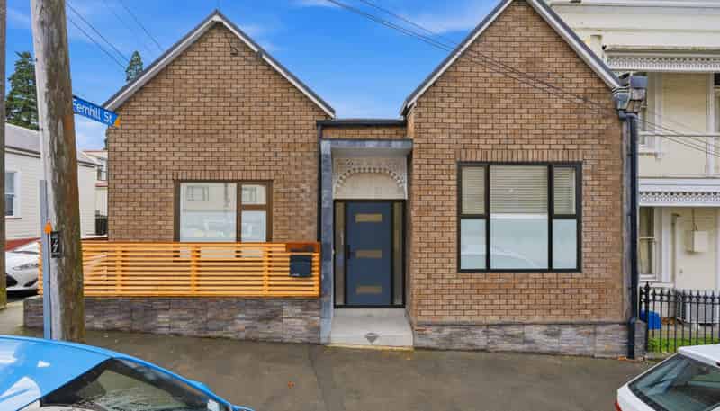 24 Lees Street, Dunedin Central