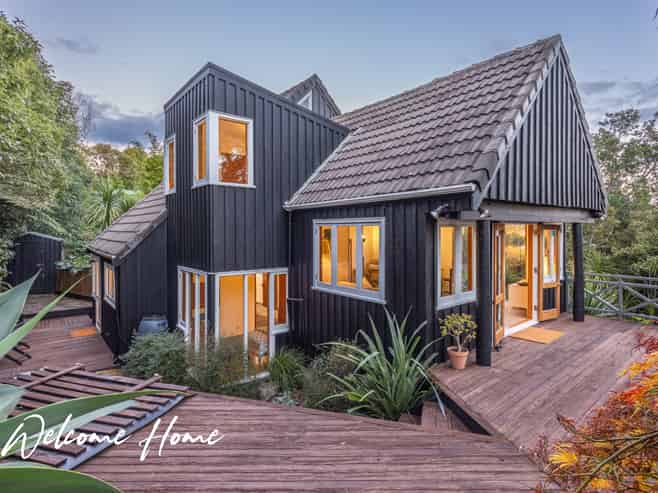 27 Rosecamp Road, Beach Haven