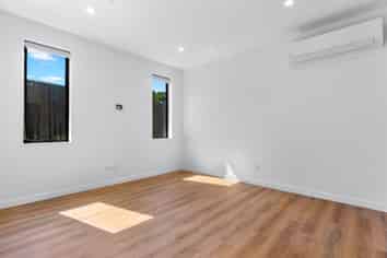 135D Leybourne Circle, Glen Innes