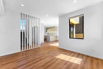 135D Leybourne Circle, Glen Innes