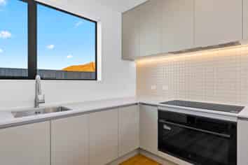 135D Leybourne Circle, Glen Innes