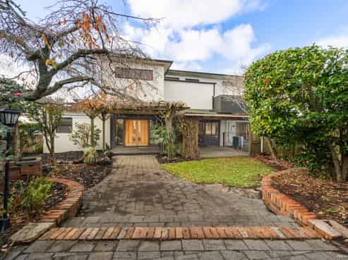 1 Thornhill Place, Glendowie