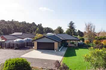 1061 State Highway 27, Kaihere