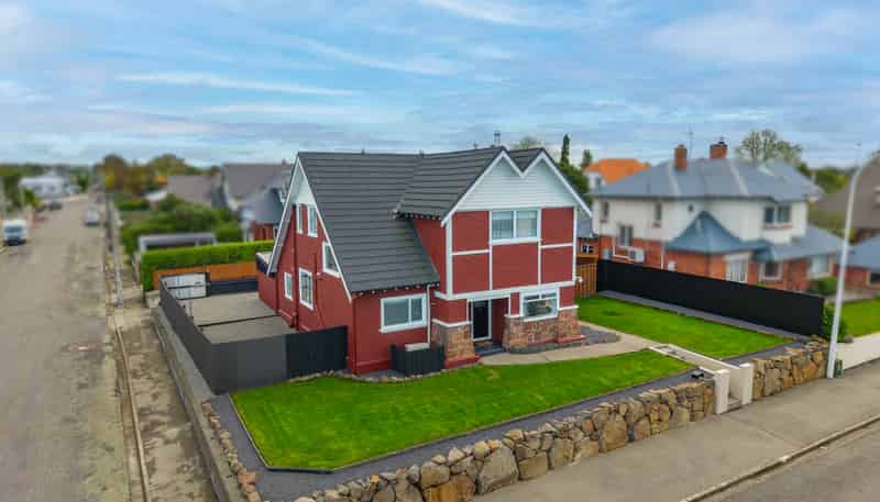 194 Le Cren Street, Seaview