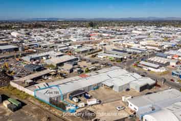 Secure Industrial Unit – Vacant Possession