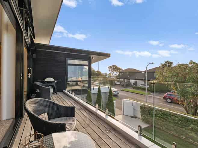 2/1 Tokomaru Street, Orakei
