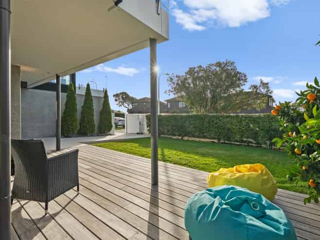 2/1 Tokomaru Street, Orakei